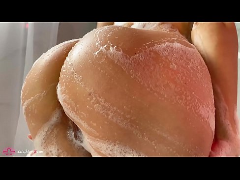 ❤️ Donkerkop masturbeer poes met vibrator tot intense orgasme in stort ❤️ Porno vk by ons af.hqpornvideos.ru ☑